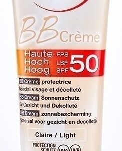 Garnier Ambre Solaire BB Light Αδιάβροχη Αντηλιακή Κρέμα Προσώπου SPF50 με Χρώμα 50ml