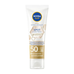 Nivea Sun UV Face Specialist Luminous Spot Control Αντιηλιακό Προσώπου με SPF50+, 40ml